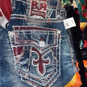 Rock revival 33x32 brand new